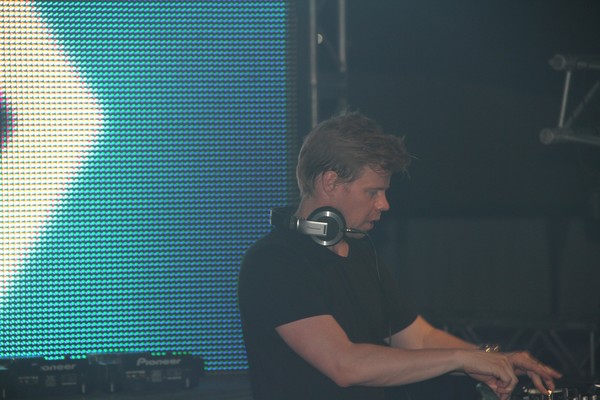 FERRY CORSTEN - part 2